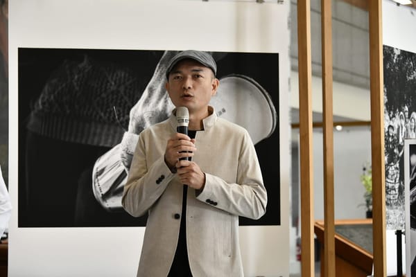 「疼惜」慈濟環保志工攝影展 攝影師黃筱哲為大地保母留史