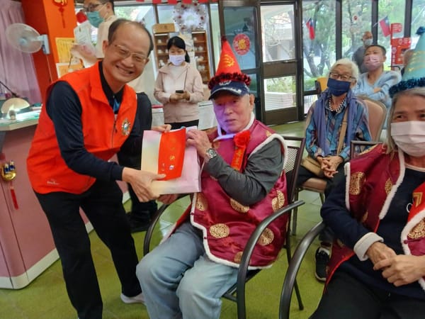 琴唱二人組與佳里榮家共聚歡唱慶生會